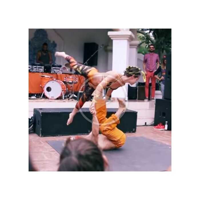 acroyoga