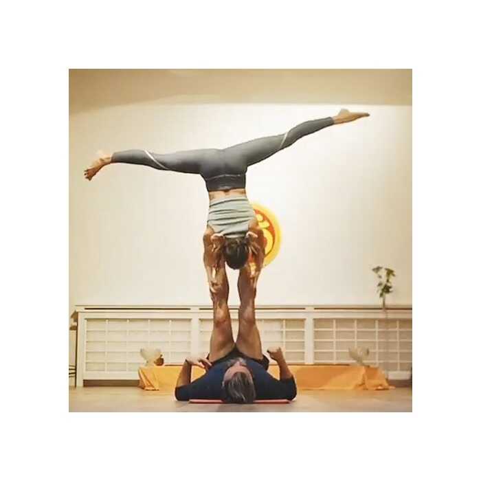 acroyoga