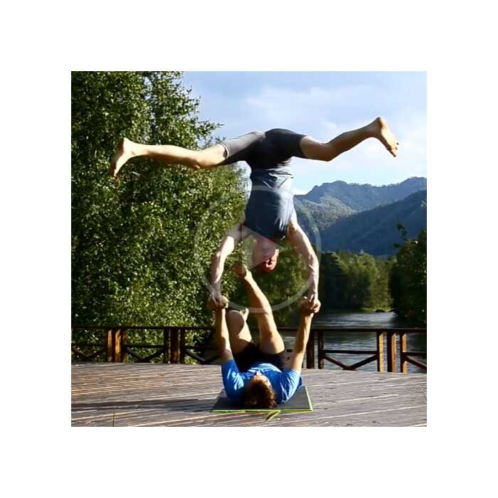 acroyoga