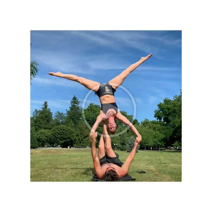 acroyoga