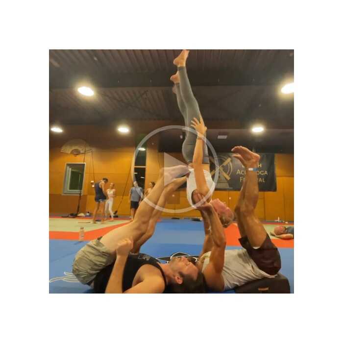 acroyoga